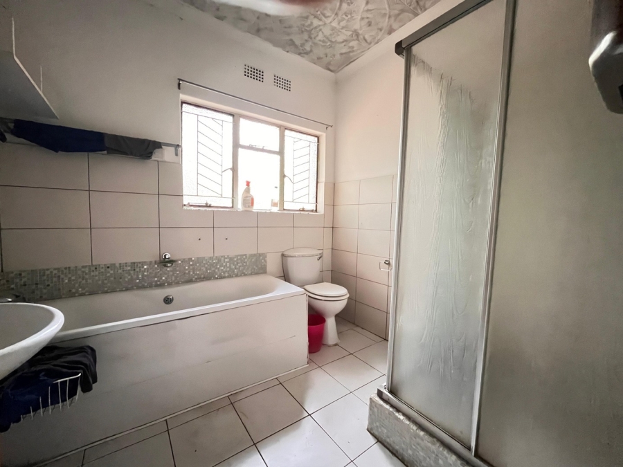 4 Bedroom Property for Sale in Protea Park North West